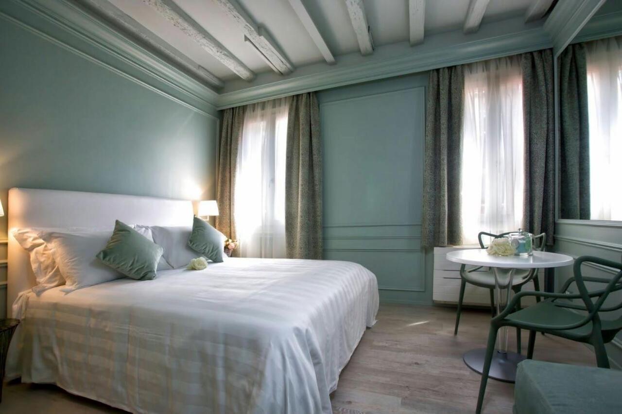 Aquamare, Boutique B&B Velence Szoba fotó